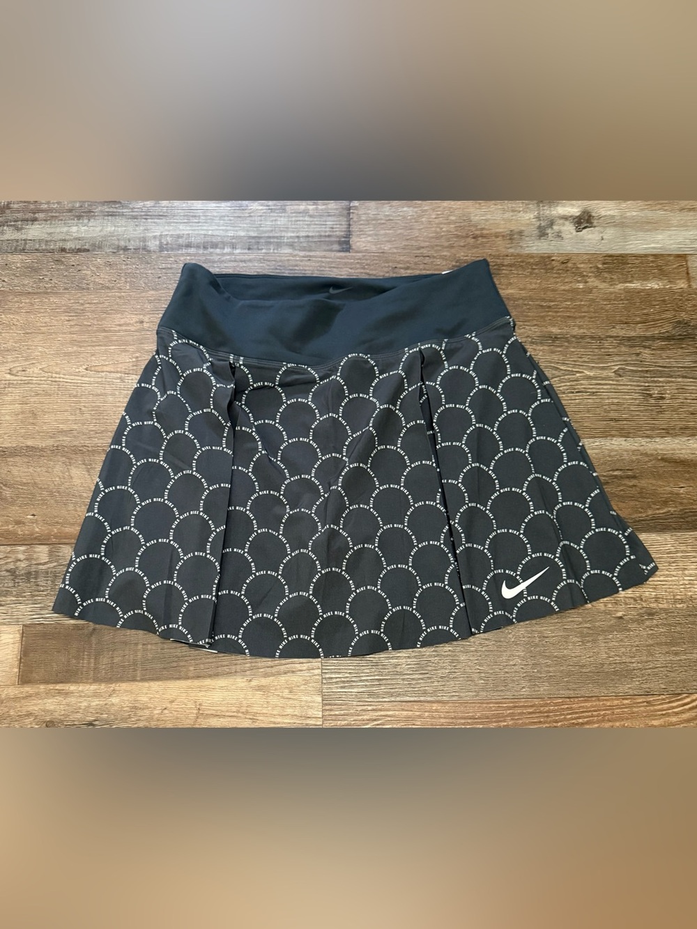 Nike Women's Dri FIT
Advantage Women's Golf/Tennis
Skirt NWT Size M